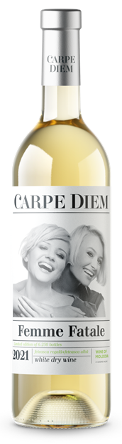 카르페 디엠, 팜므 파탈 2022